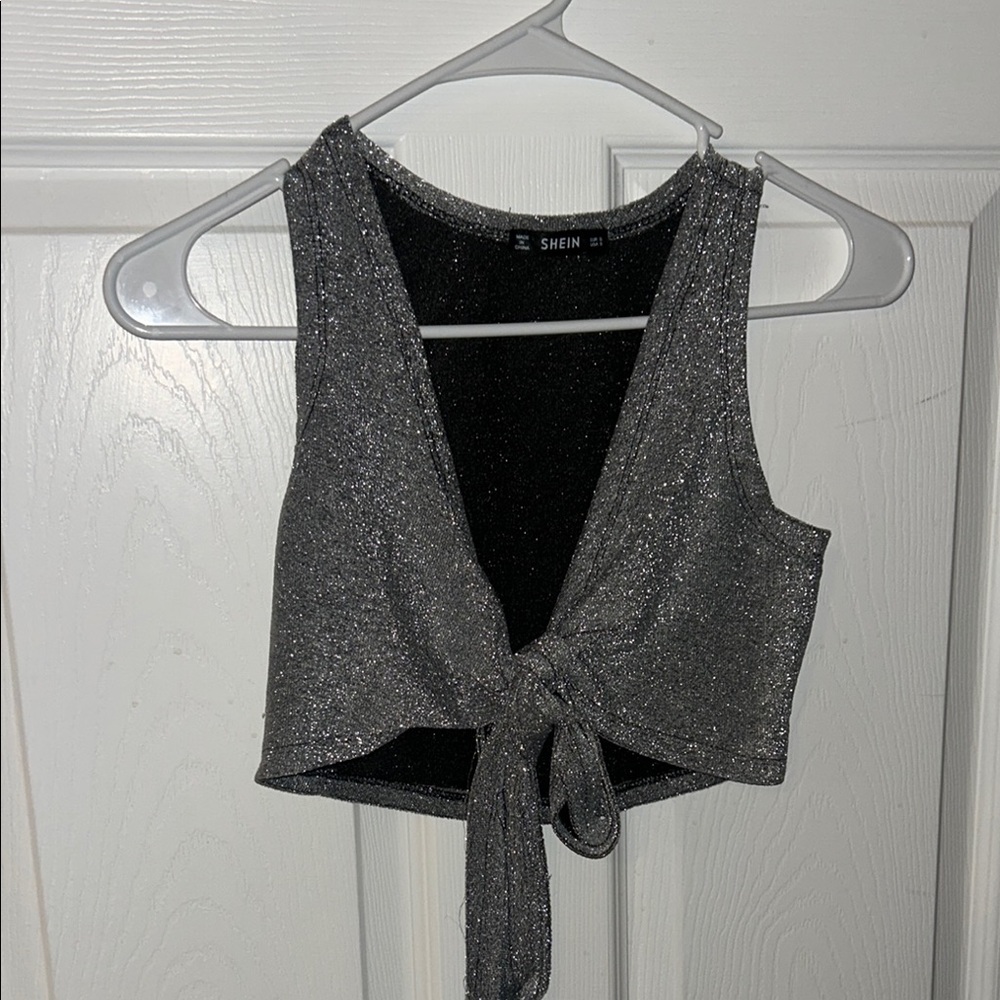 SHEIN Gray Sleeveless Tie-Front Crop Tank Top